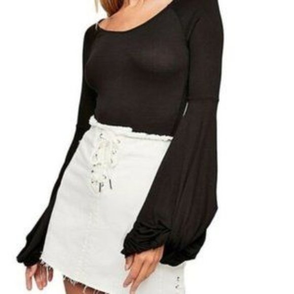Free People Tops - Free People NWT To the Tropics Black Twisted Sleeve Top Size Large